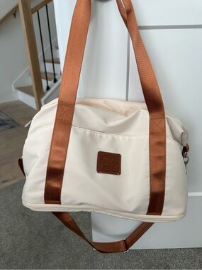 Cream Travel Duffel Bag with Brown Straps